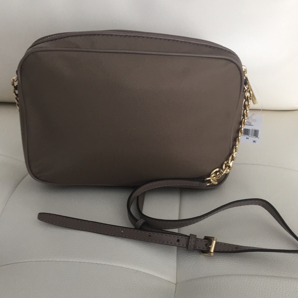 SOLD!!! Michael Kors Polly Large East West Nylon Crossbody Bag NWT - Picture 2 of 11